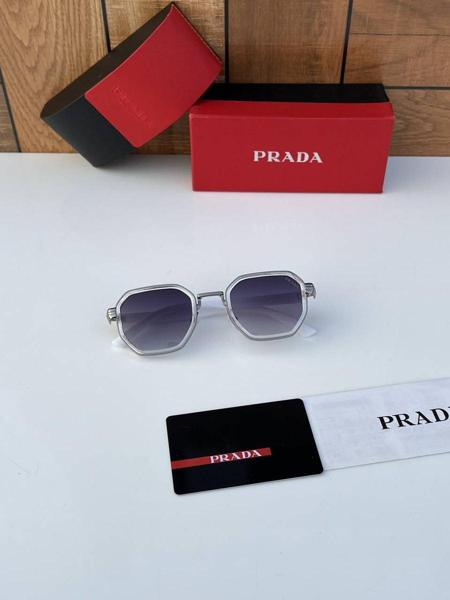 Prada_660_silver_white