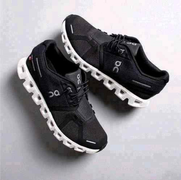 On Running Cloud 5 Black White womens 200 style idea