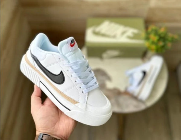 Nike Court Legacy Womens