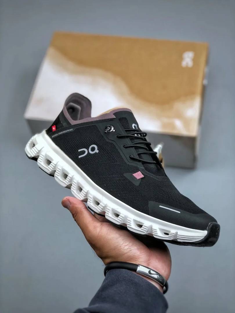 On Cloud 5 Coast Black