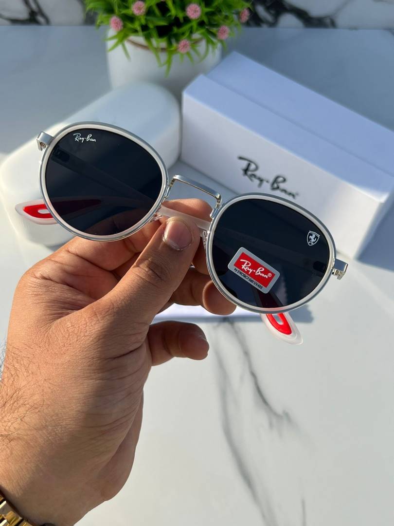 Ray-Ban 3675 white black