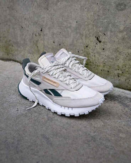 Reebok CL LEGACY SAND STONE