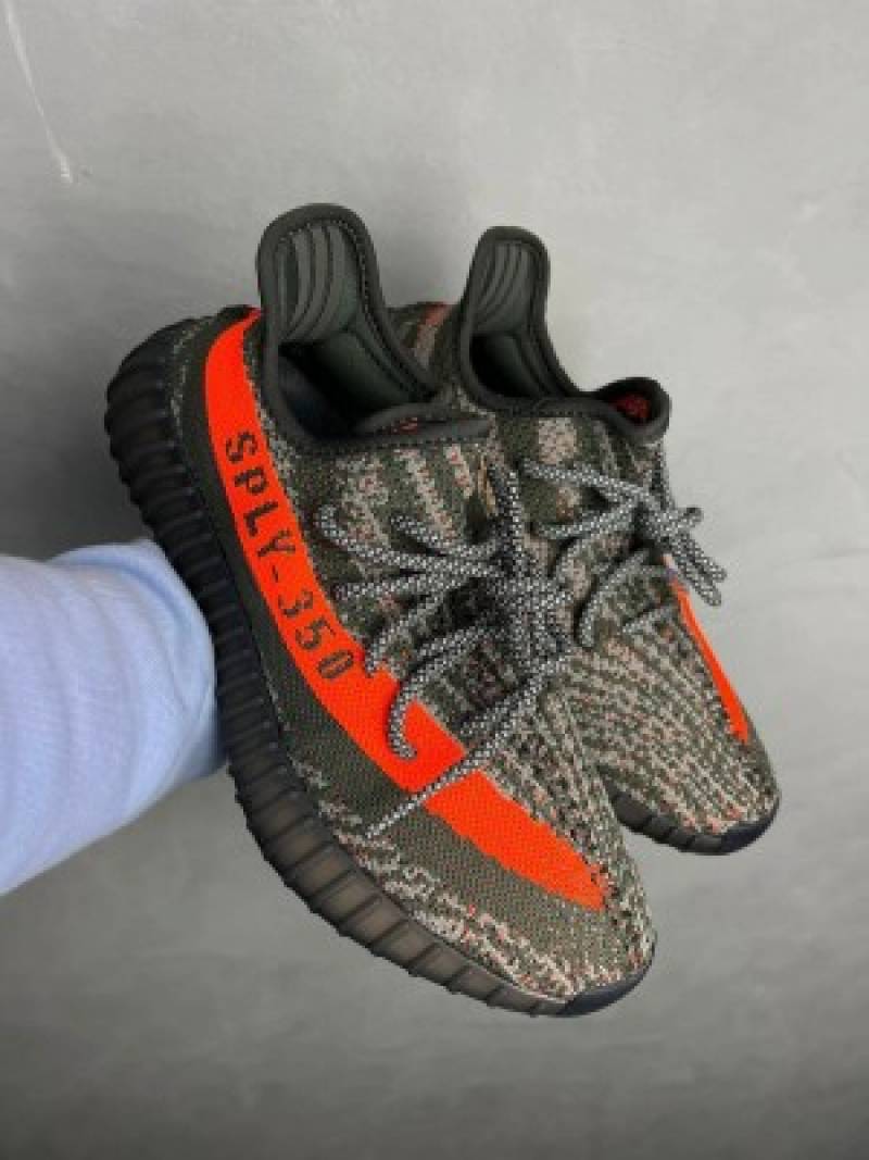 Yeez yy 350 V2 Carbon Beluga with All Accessories 448