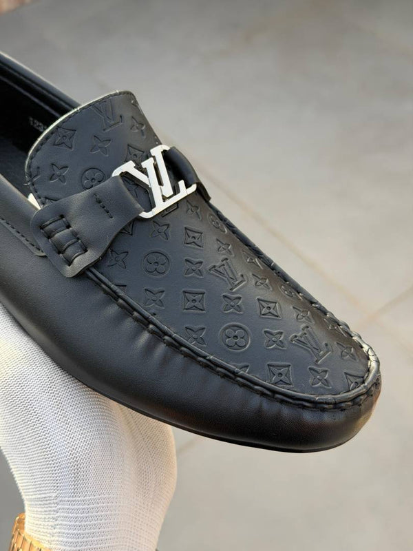 Louis Vuitton Leather Loffer 1233 Black