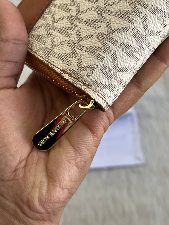Michael Kors_120_bG_Long_Zippy_Wallet_With_OriginalBox_DustCover style idea