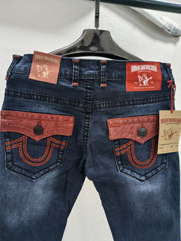 TRUE RELIGION IMPORTED STORE ARTICLE JEANS