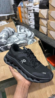 On Running Cloudtilt Eclipse All Black 899