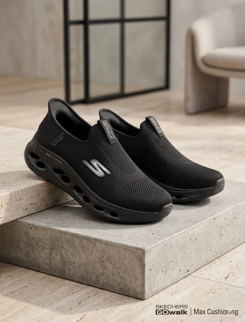 Skechers Slip-in Max Cushioning Black