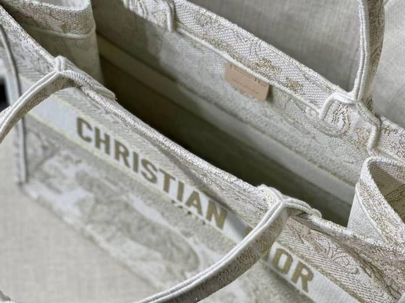 Dior_Book_Tote_Cream_Toile_De_Jouy_With_OG_Box_&_Dust_Bag_&_Scarf_(Cream_Tiger-842)