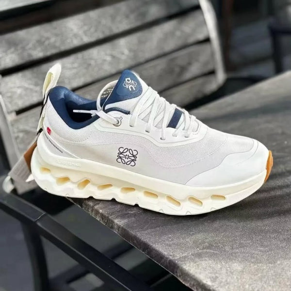 Loew.e x On cloudtilt 2 0 White Navy