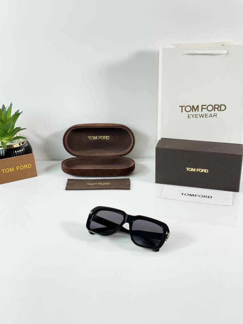 Tomfor 6031 Black