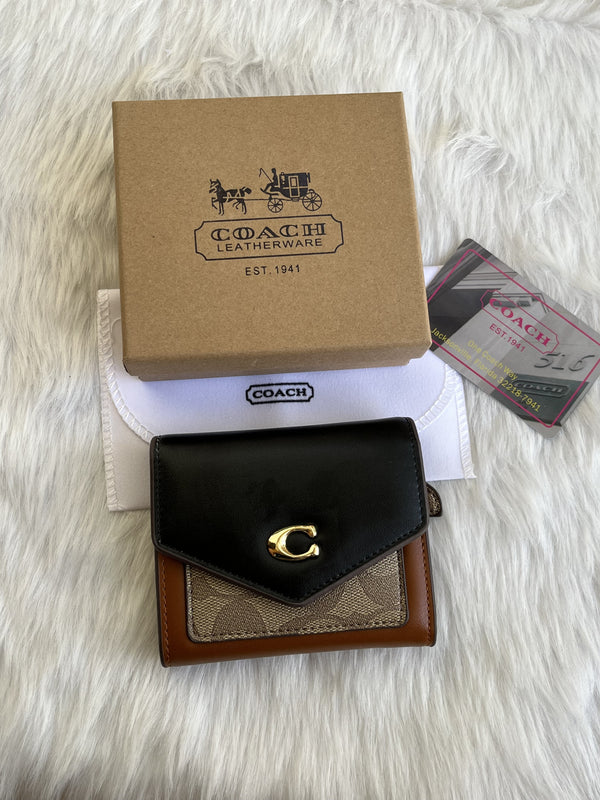 Coach_112_3_Fold_Wallet_With_OriginalBox_DustCover_Card