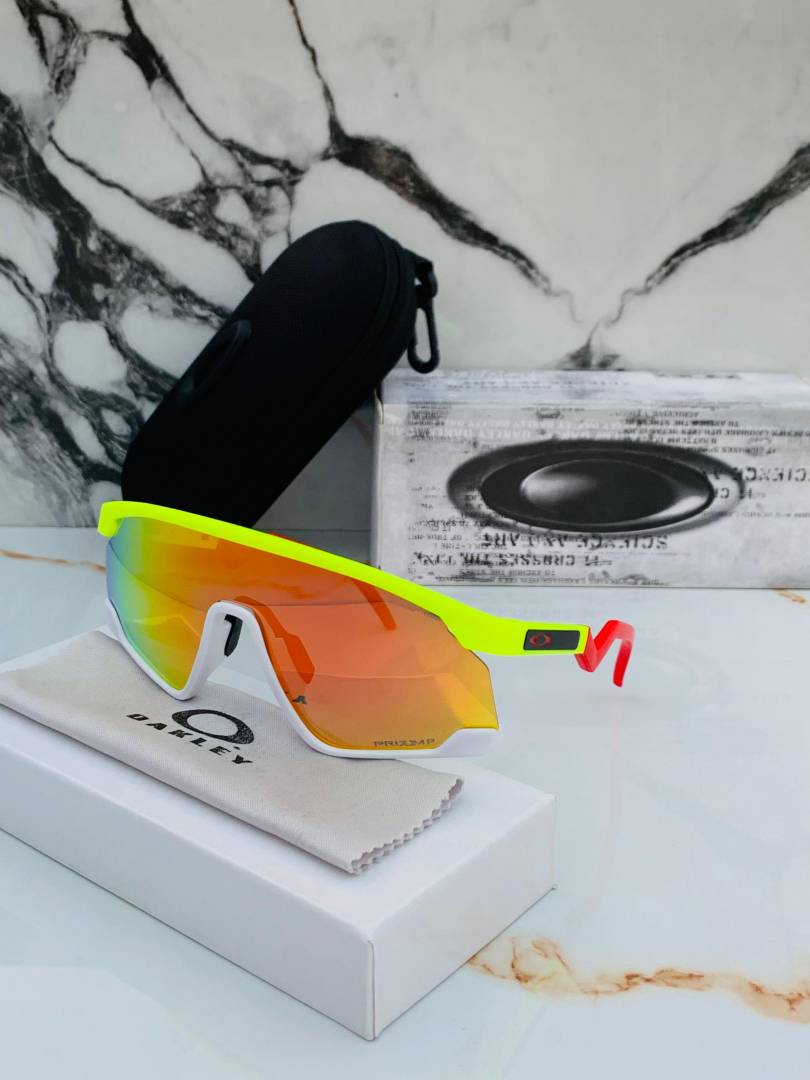 Oakley_9280_neon