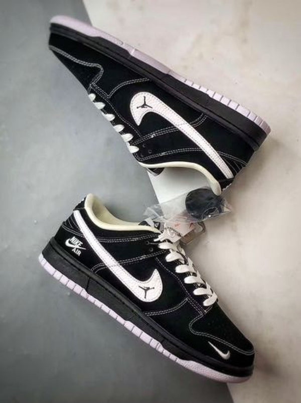Nike SB DUNK LOW NOIR ET BLANC