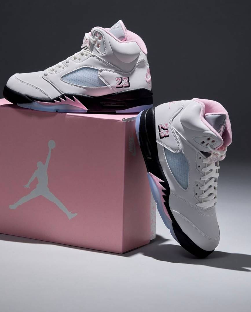 Nike AIR JORDAN 5 MEDIUM SOFT PINK WOMENS