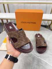 Louis Vuitton OASIS MULE PREMIUM SLIDE BROWN 002