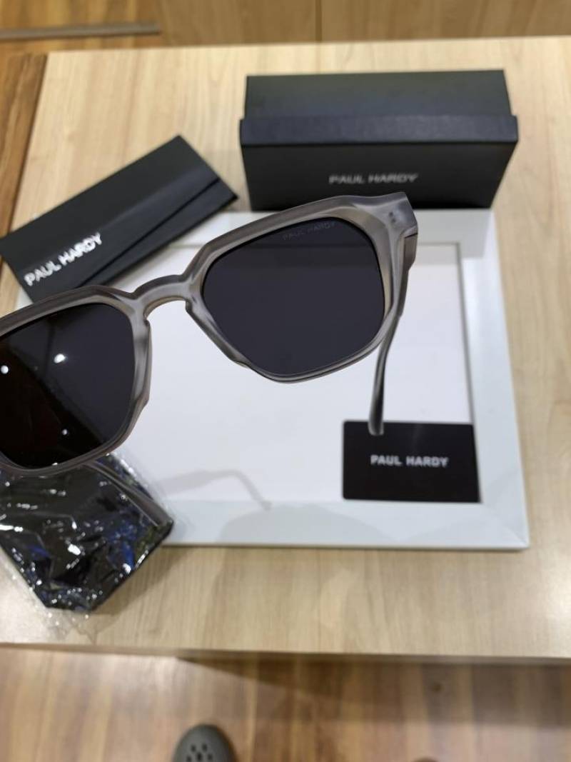 Paul hardy Y05 grey black