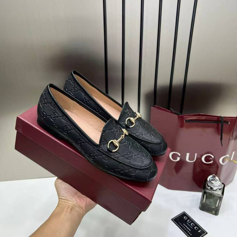 Gucci_Womens_Jordaan_Loafers_Wid_OG_Box_&_Carry_Bag_Black_A885-1C