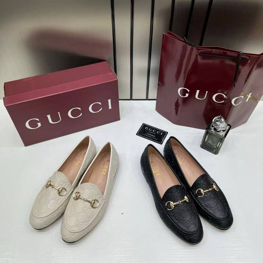 Gucci_Womens_Jordaan_Loafers_Wid_OG_Box_&_Carry_Bag_Black_A885-1C