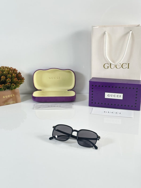Gucci_2003_Black