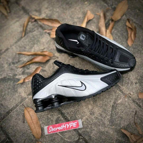 Nike_ shox_R4_preto_prata