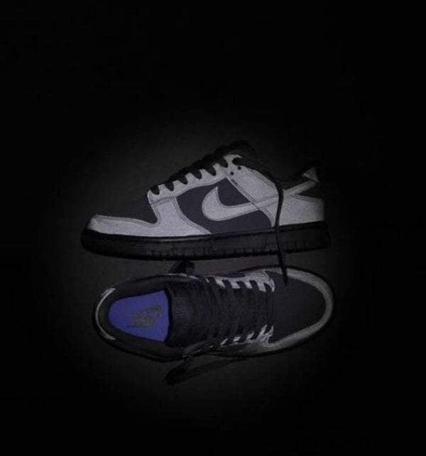 Nike sb DUNK LOW CYBER REFLECTIVE sale