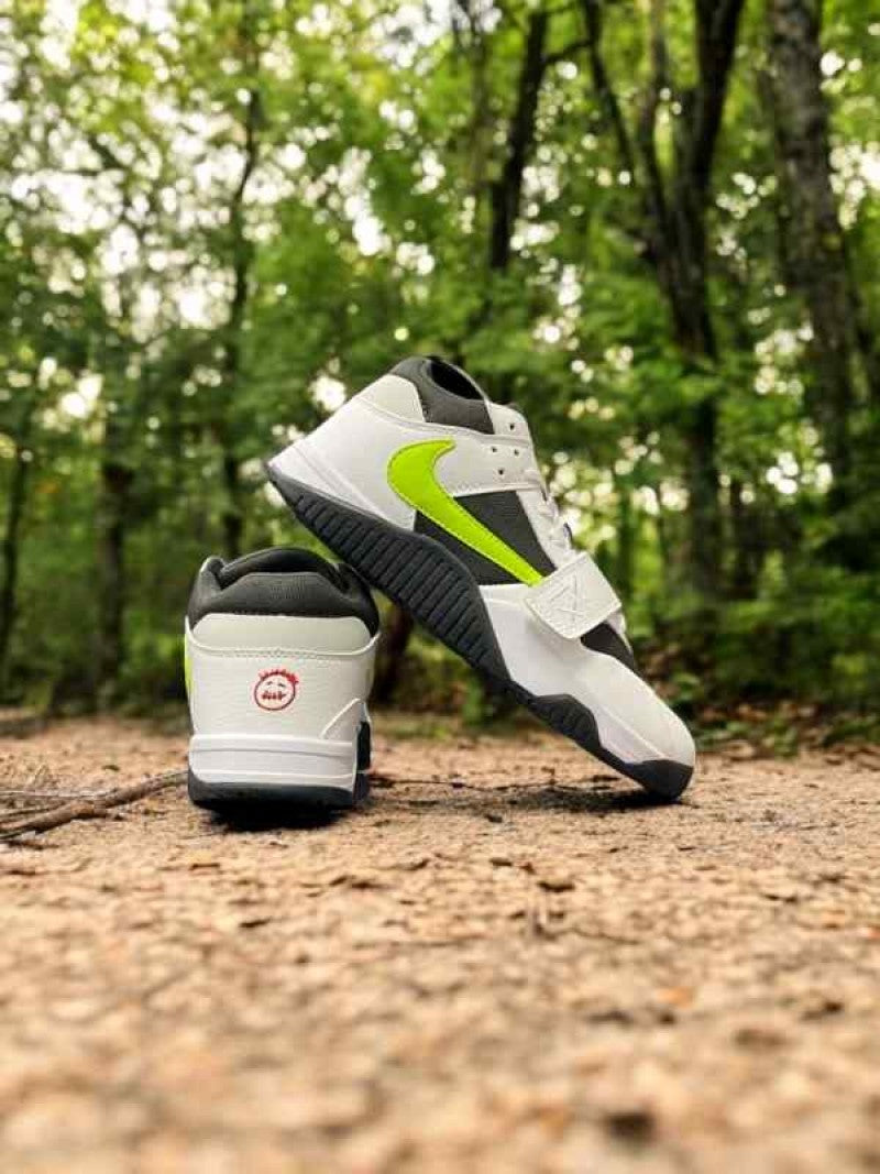 Travis Scott x Jordan Jumpman Jack Bright Cactus