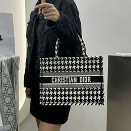 Dior_Book_Tote_Black_Oblique_With_OG_Box_&_Dust_Bag_&_Scarf_(Black_Cheks-843)