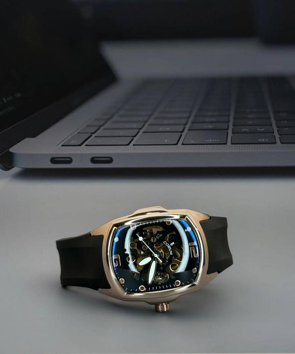 Corum Automatic Black RoseGold 035