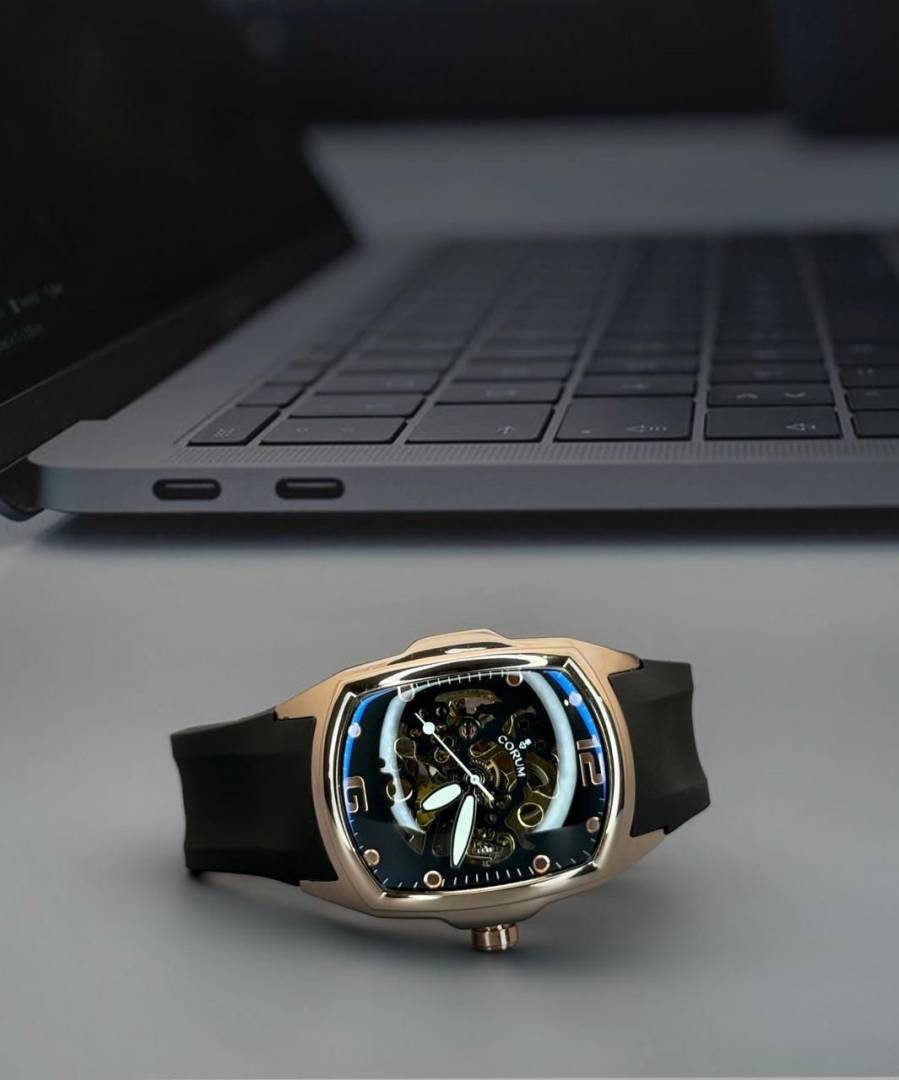 Corum Automatic Black RoseGold 035