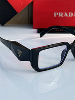 Prada_955_black_plano