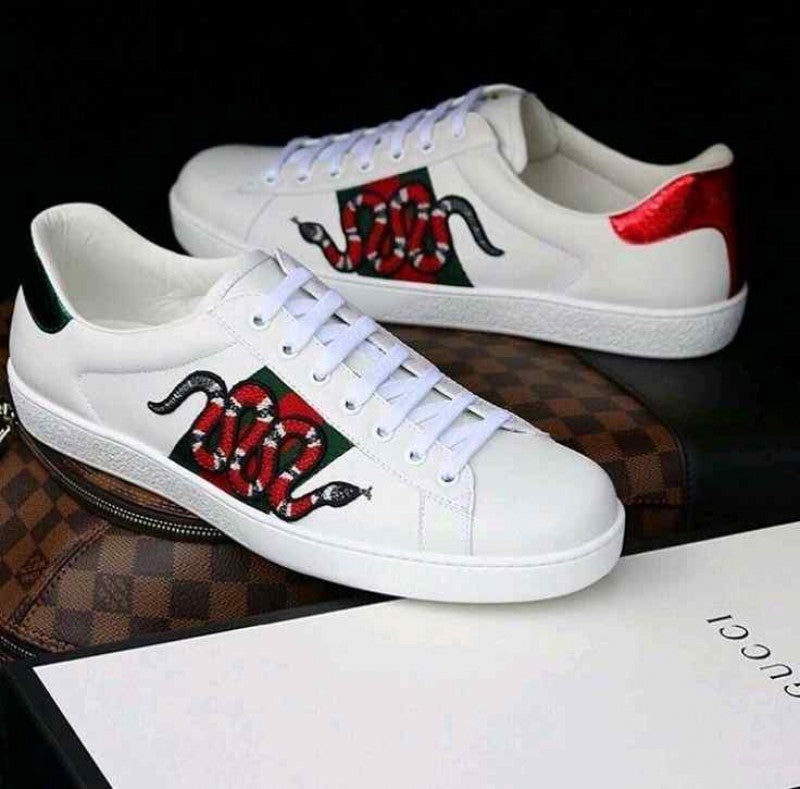 Gucci Aces Trainers Snake 6053