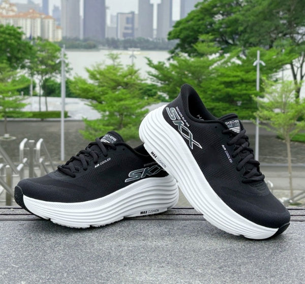 S slip ins max cushioning endeavour