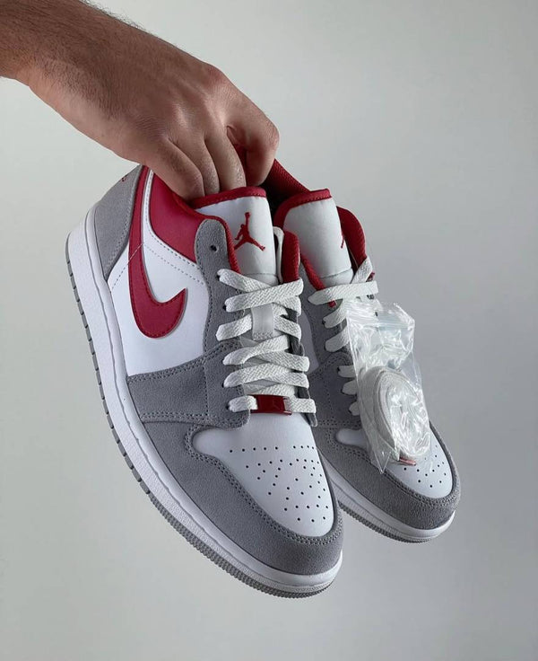 Nike AIR JORDAN 1 LIGHT SMOKE GREY GYM RED