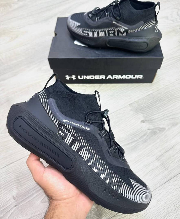 Under armouur Phantom 4 Storm Black