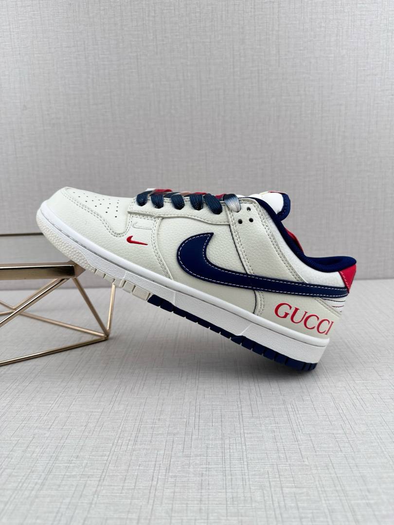 Nike SB DUNK LOW X GUCHI MULTI 2025