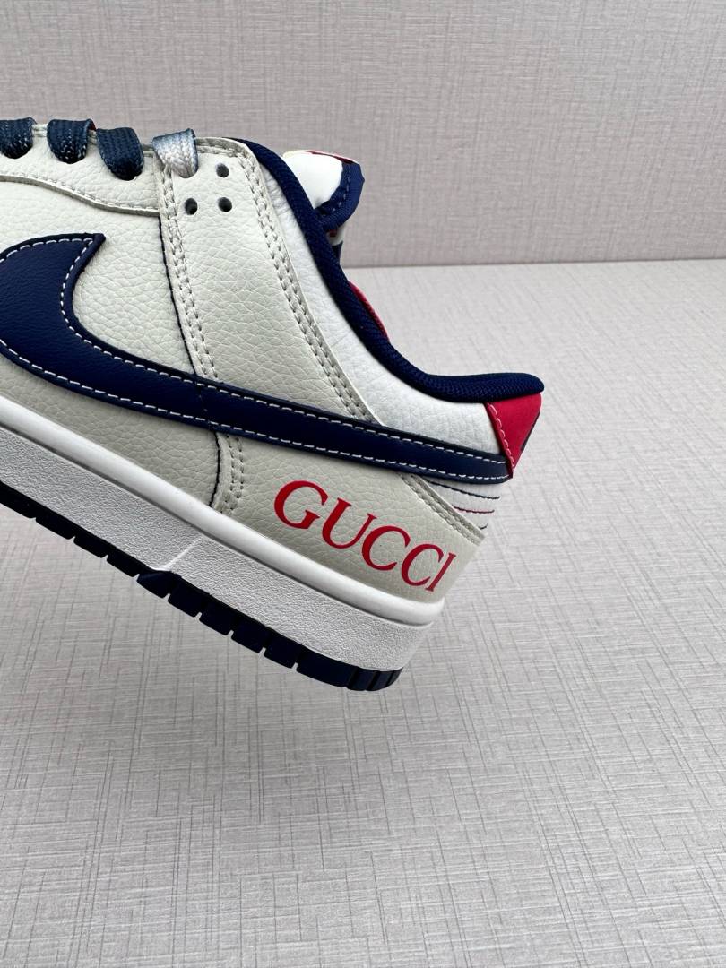 Nike SB DUNK LOW X GUCHI MULTI 2025