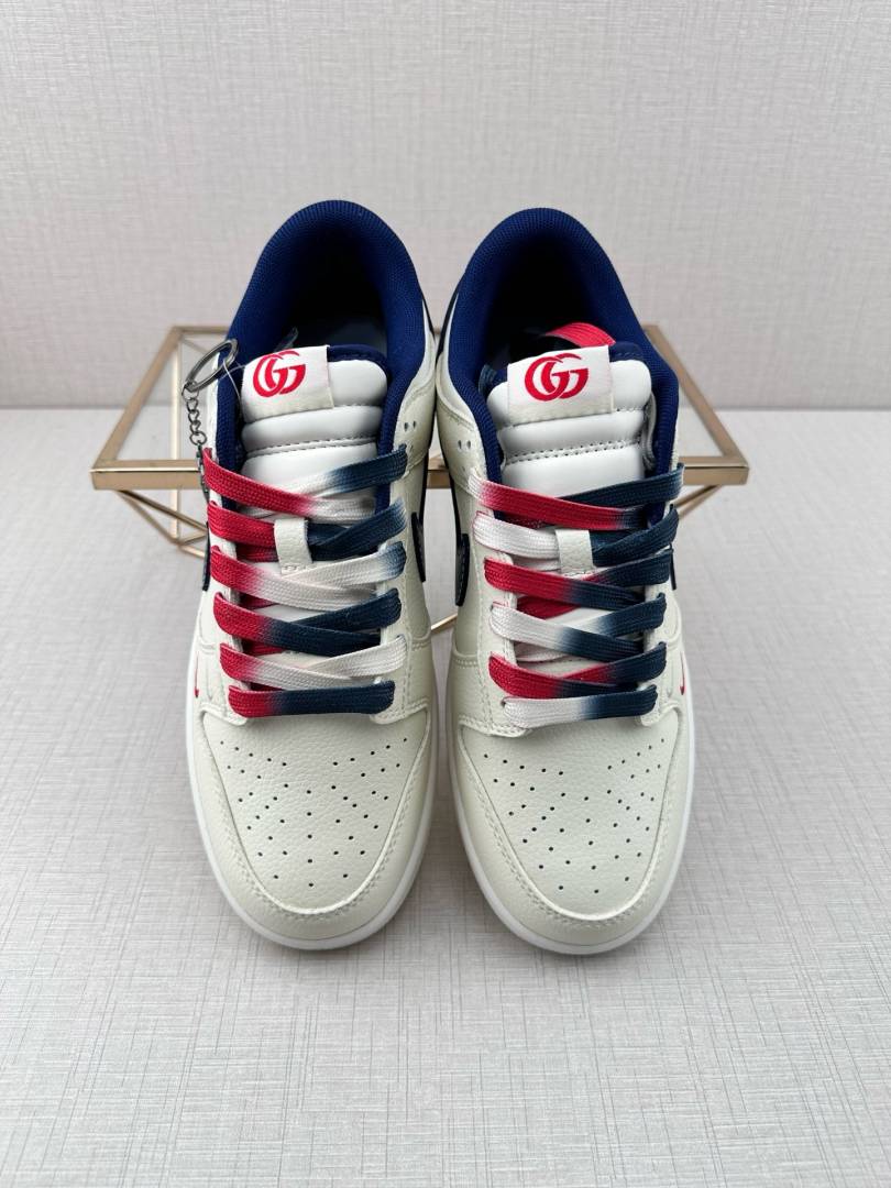 Nike SB DUNK LOW X GUCHI MULTI 2025