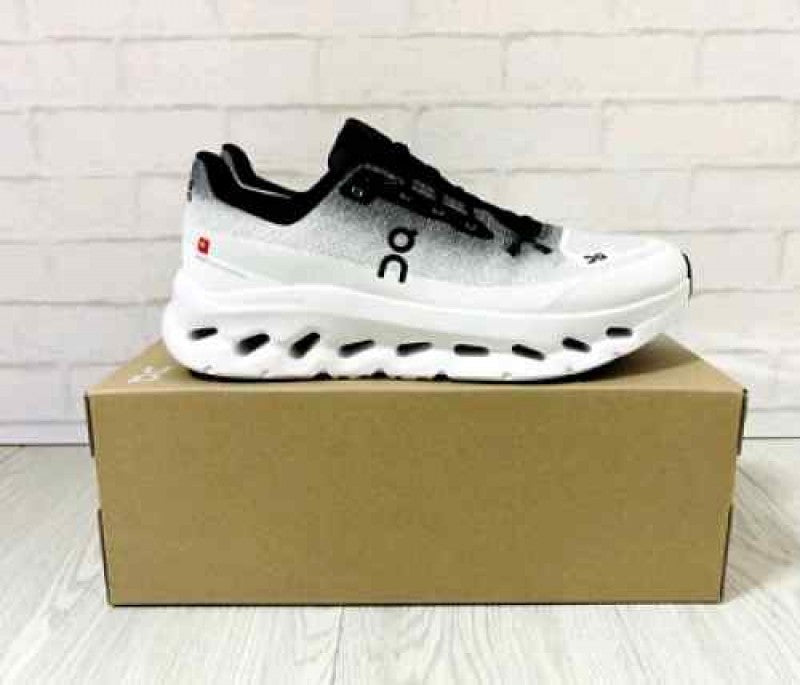 ON CLOUD TILT 2 0 BLACK IVORY