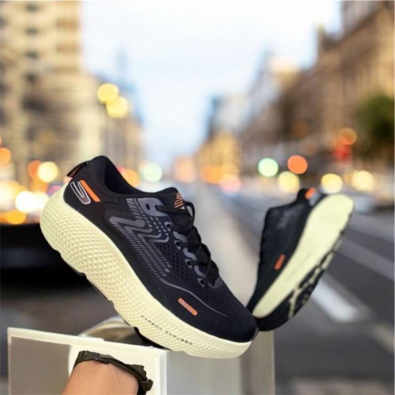 Skechers go run max road 6 running shoes