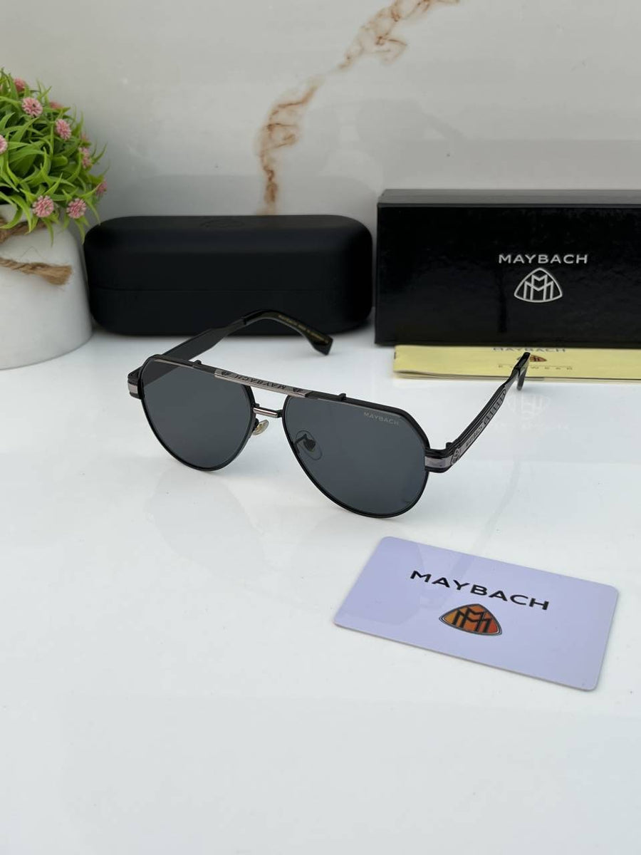 Maybach_72395_black_silver