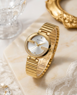 Gucci nterlocking G Gold White
