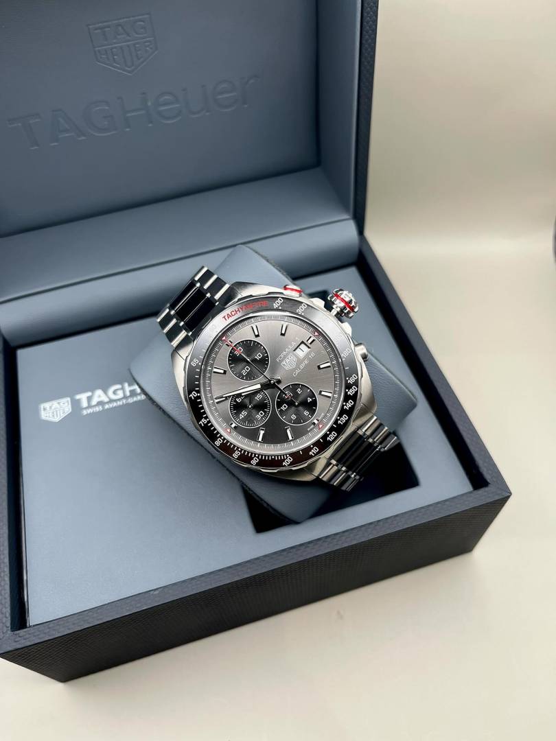 Tag Huer Formula 1 Chronograph