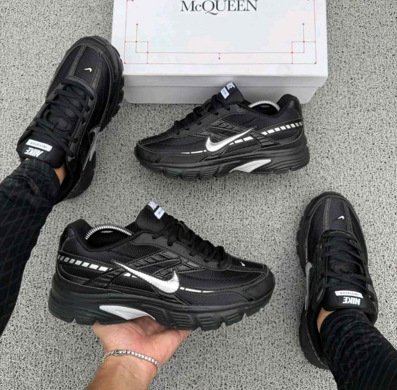 Nike Initiator Black Grey Silver