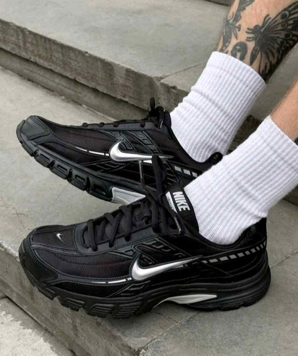 Nike Initiator Black Grey Silver