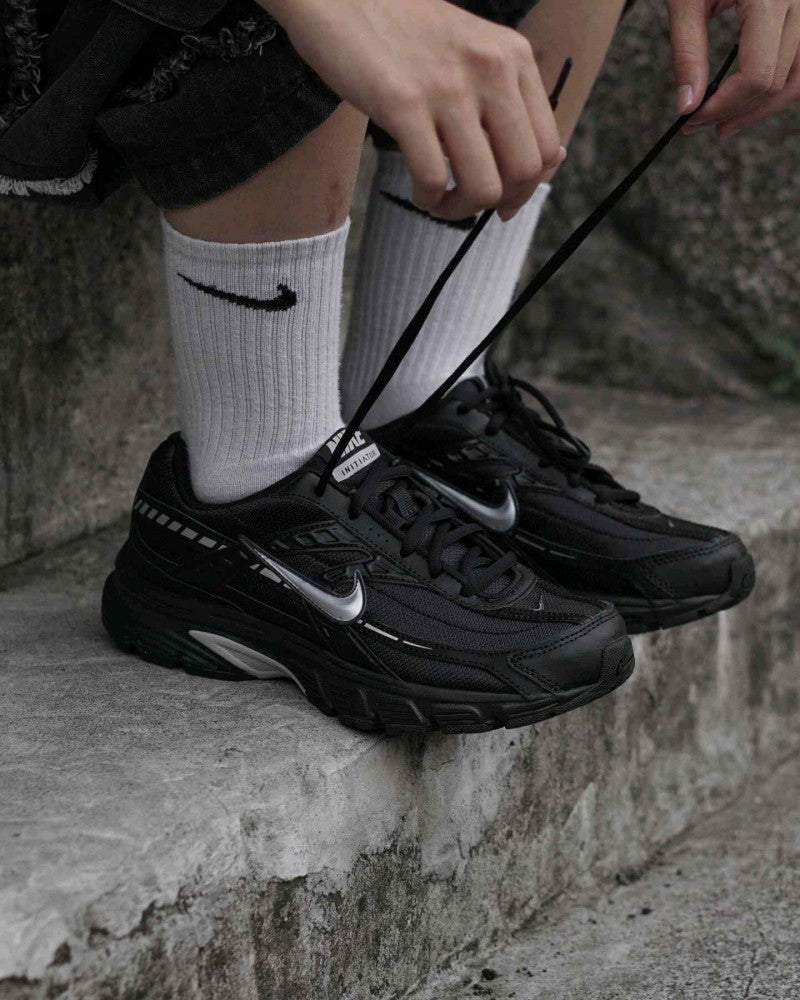 Nike Initiator Black Grey Silver