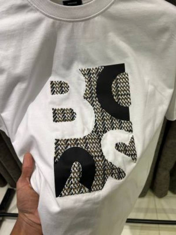 HUGO BOS IMPORTED STORE ARTICLE T-SHIRT