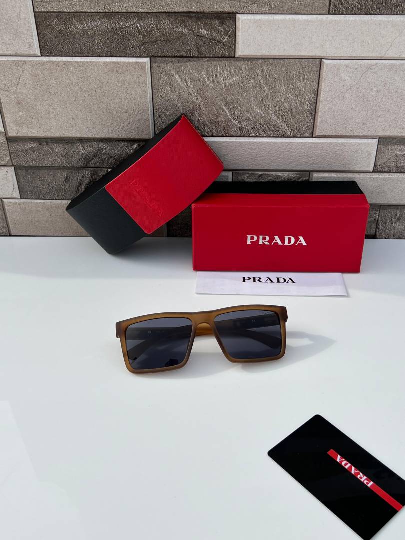 Prada_8947_peach_black