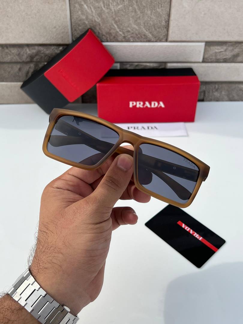 Prada_8947_peach_black