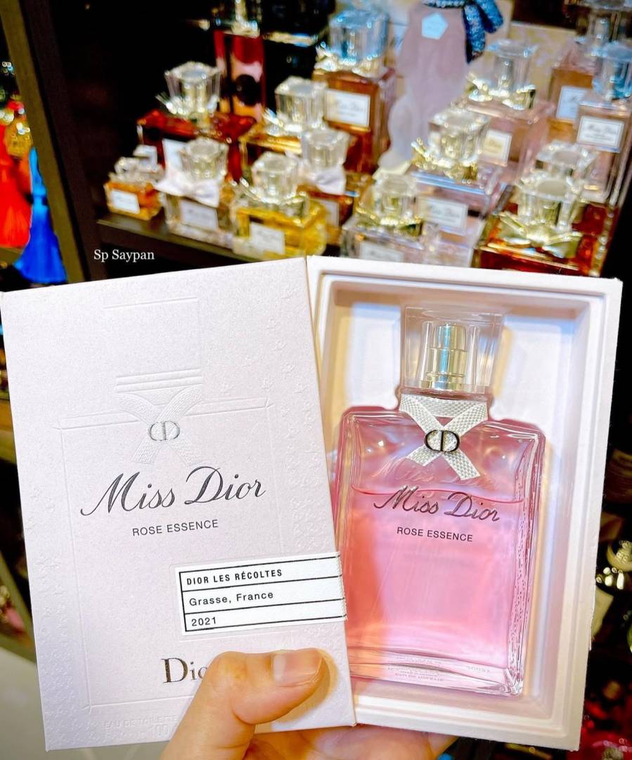 MISS DIYOR ROSE ESSENCE
